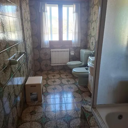 Apartman Casa De Piedra Con Jardin Y Piscina *